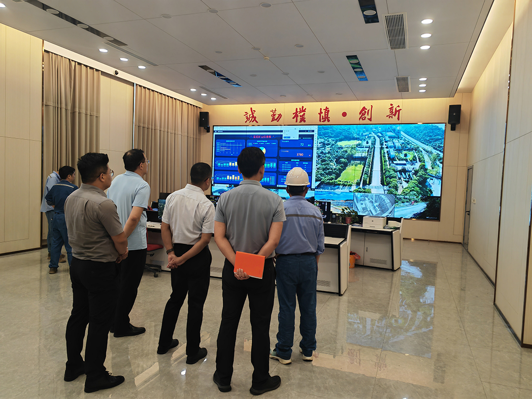 共踏新途!宇通純電礦卡正式交付亞東水泥 共踏新途!宇通純電礦卡正式交付亞東水泥