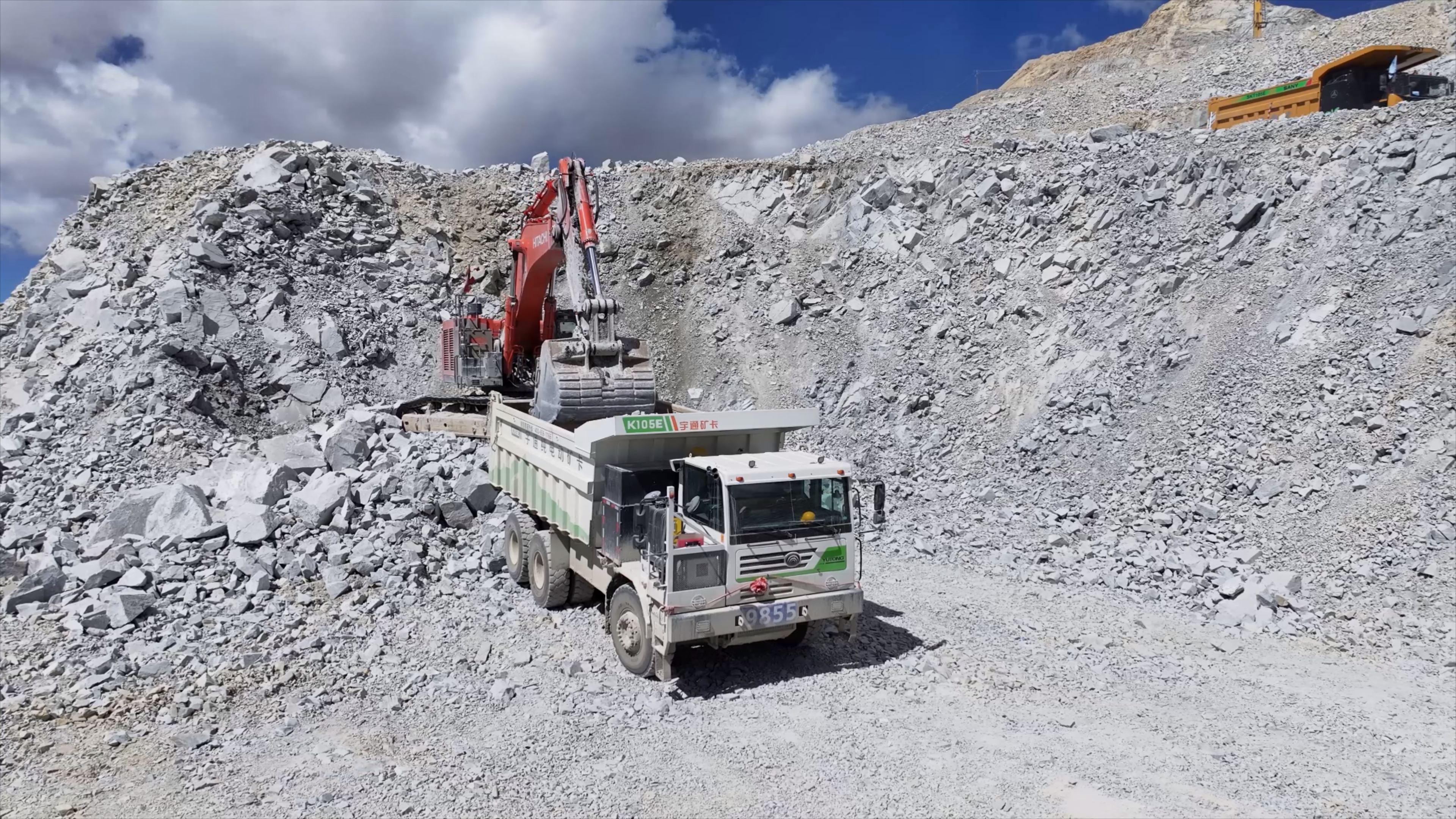 再次入藏!宇通純電礦卡批量投運西藏巨龍銅礦 再次入藏!宇通純電礦卡批量投運西藏巨龍銅礦