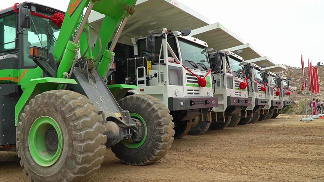 雙劍齊發賦能“雙碳”戰略,宇通純電礦卡再創新篇 雙劍齊發賦能“雙碳”戰略,宇通純電礦卡再創新篇