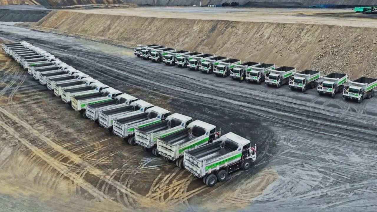 綠動戈壁·智領未來——宇通礦卡助力天寶煤業(yè)效率環(huán)保雙贏
