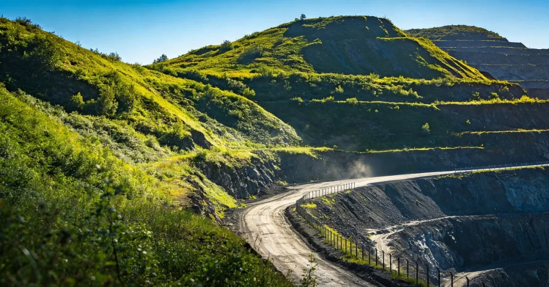 宇礦同行|馬踏新程，綠動礦山！宇通礦卡開啟新年低碳運營新密碼！