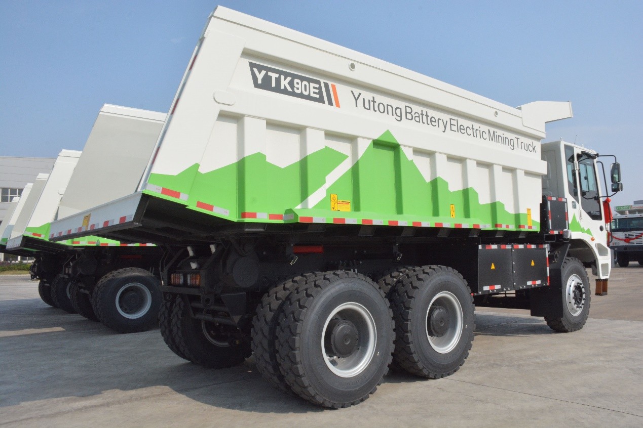 鋪就出海新藍圖!宇通純電礦卡批量交付泰國龍頭水泥企業 鋪就出海新藍圖!宇通純電礦卡批量交付泰國龍頭水泥企業