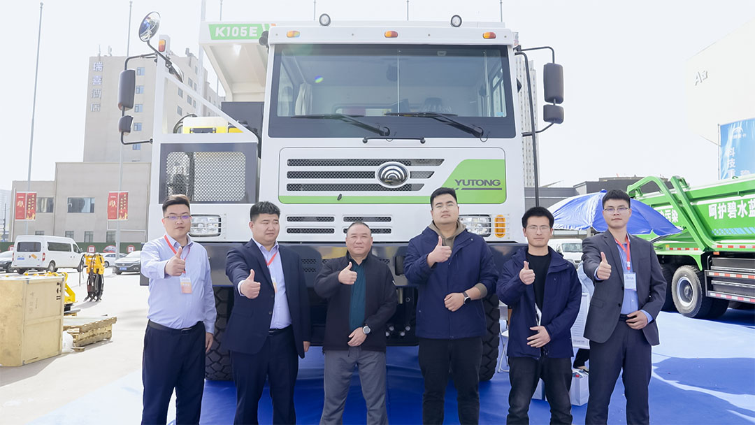 矚目全場!宇通礦卡亮相2023鄭州工程機械展 矚目全場!宇通礦卡亮相2023鄭州工程機械展