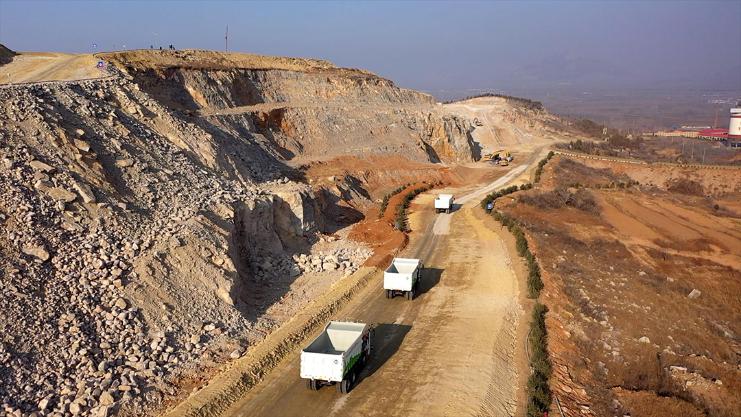 全新里程碑!宇通攜手易控智駕打造全國規(guī)模最大全礦純電無人駕駛項(xiàng)目 全新里程碑!宇通攜手易控智駕打造全國規(guī)模最大全礦純電無人駕駛項(xiàng)目