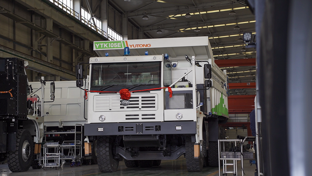 全新里程碑！宇通純電無人駕駛礦卡首批發運泰國