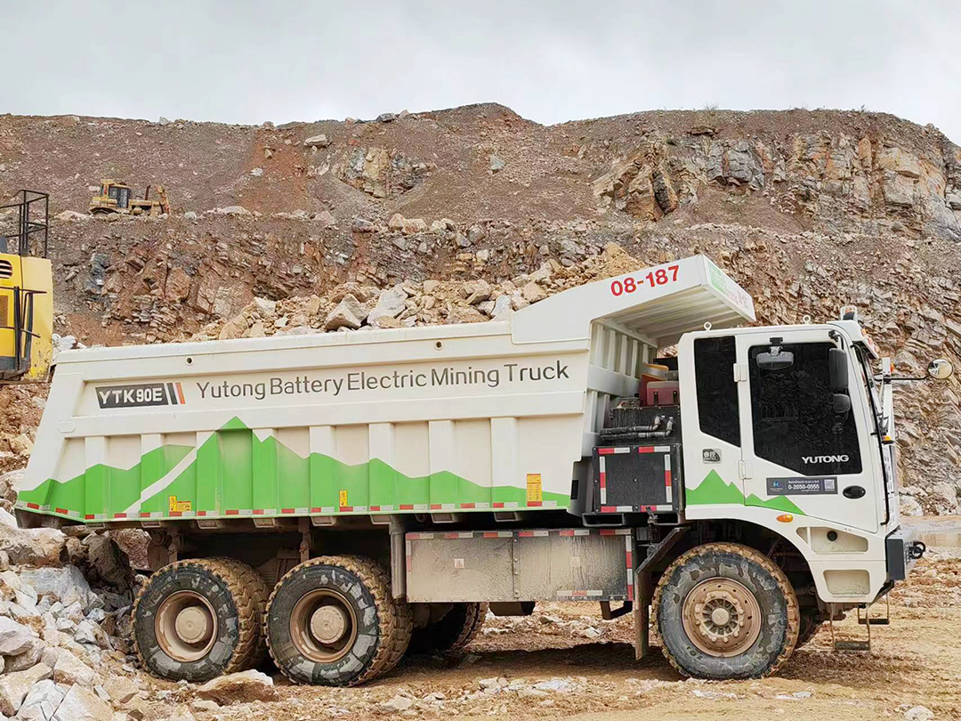 全新里程碑！宇通純電無人駕駛礦卡首批發運泰國