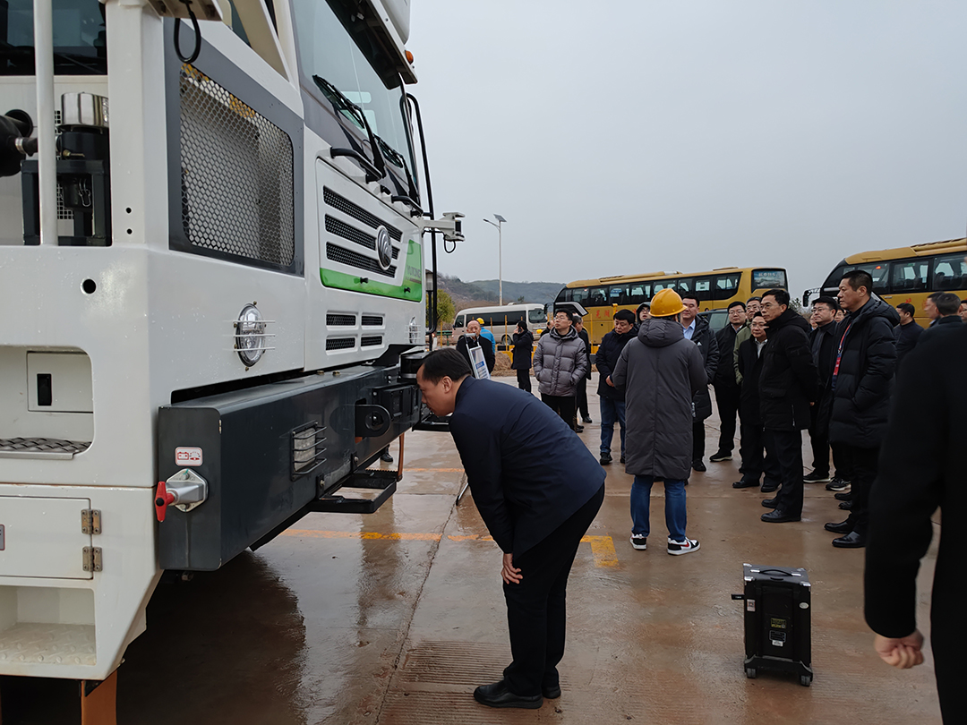 礦山行業國家級研討交流會召開!宇通礦卡參與共探礦業發展新未來 礦山行業國家級研討交流會召開!宇通礦卡參與共探礦業發展新未來